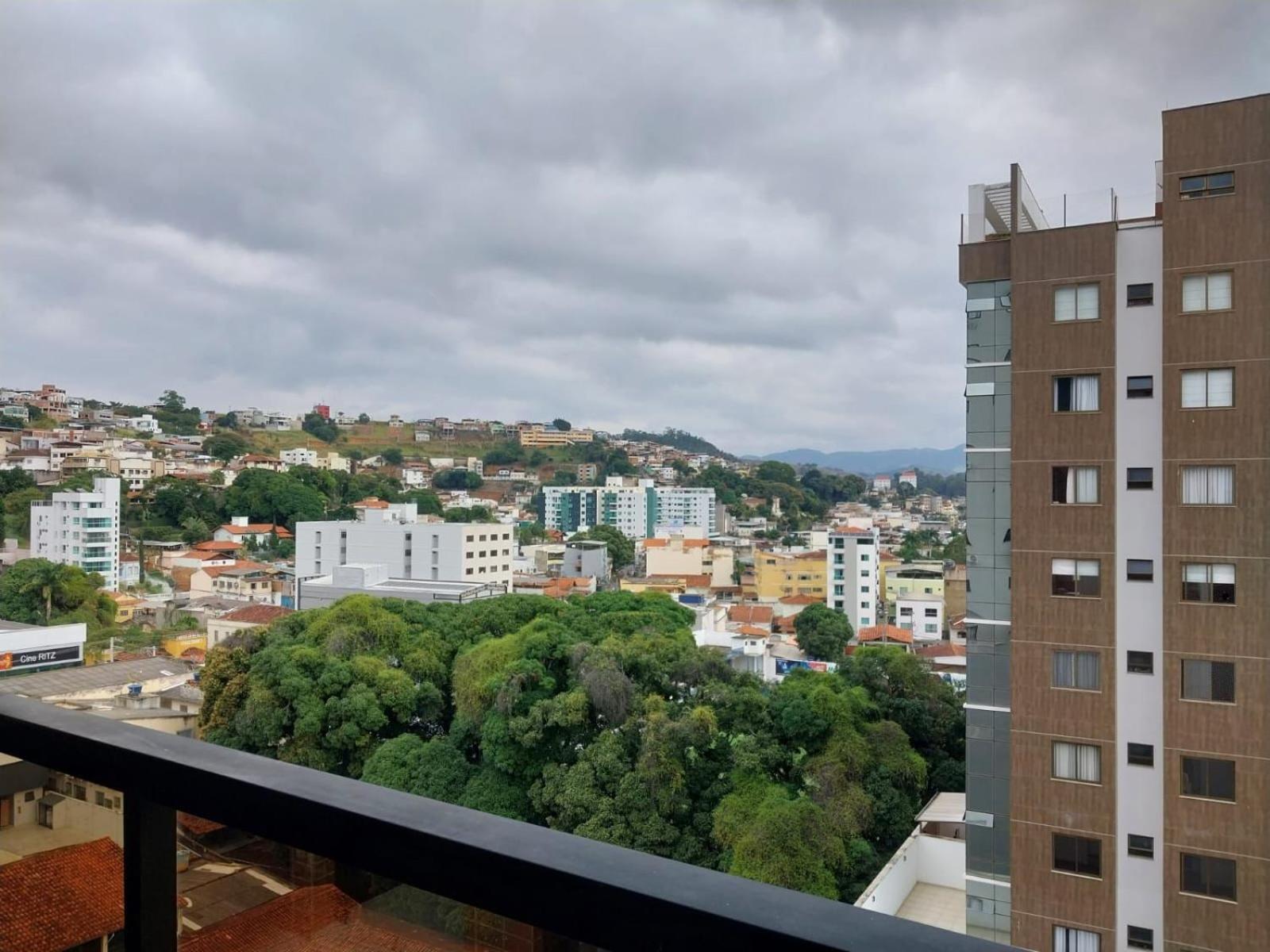 Apartamento Luxo No Centro Uba Екстер'єр фото